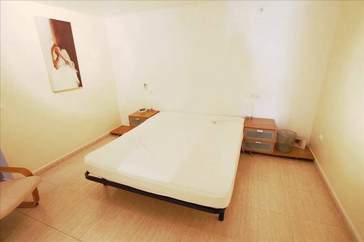 Chalet de 6 habitaciones en Arenal en venta con piscina - 899.000 € (Ref: 9487036)