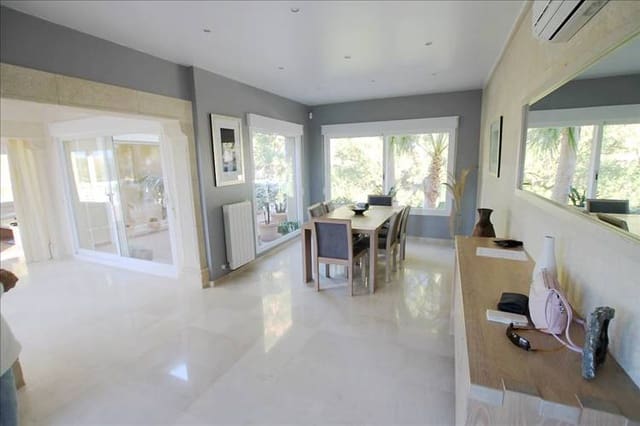 Chalet de 6 habitaciones en Arenal, Javea / Xàbia en venta con piscina - 899.000 € (Ref: 9487036)