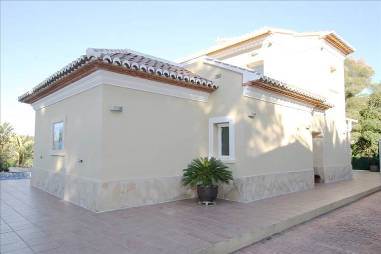 Chalet de 6 habitaciones en Arenal en venta con piscina - 899.000 € (Ref: 9487036)