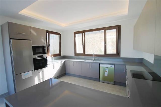 3 makuuhuone Huvila myytävänä paikassa Javea / Xàbia mukana uima-altaan - 650 000 € (Ref: 9487061)