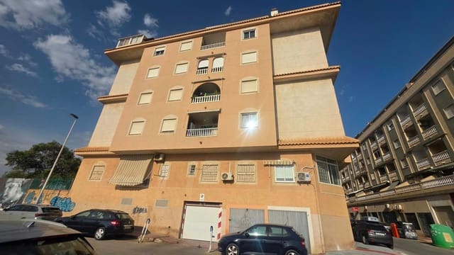 Garage à vendre à Parque de las Naciones, Torrevieja - 17 990 € (Ref: 10027337)
