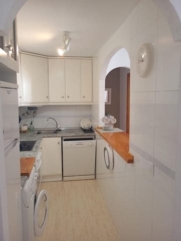 1 makuuhuone Huoneisto vuokrattavana paikassa La Mata, Torrevieja mukana uima-altaan - 750 € (Ref: 10030561)