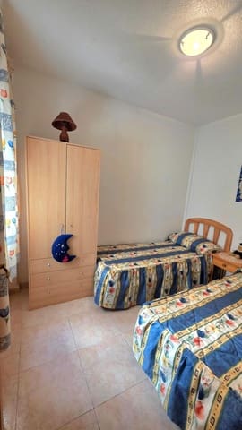 Apartamento de 2 habitaciones en Parque de las Naciones, Torrevieja en venta con piscina - 135.000 € (Ref: 10033963)
