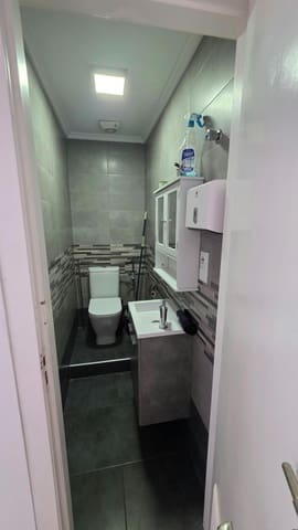 Komercyjne do wynajęcia w Centro, Torrevieja - 1 500 € (Ref: 10044821)