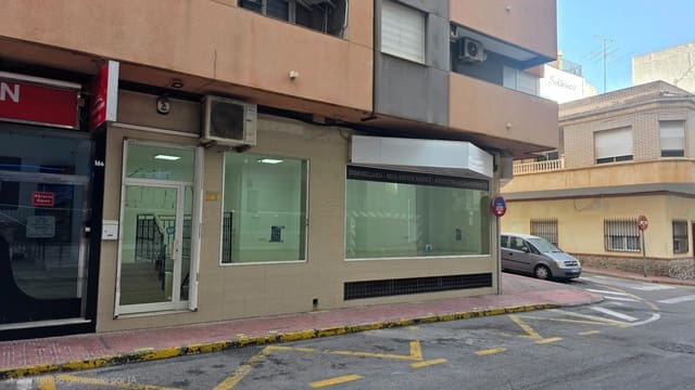 Komercyjne do wynajęcia w Centro, Torrevieja - 1 500 € (Ref: 10044821)