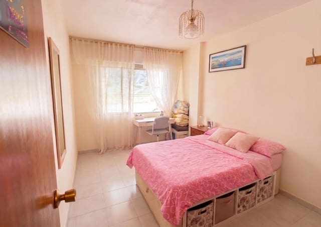 2 chambre Appartement à vendre à Centro, Torrevieja avec piscine - 130 000 € (Ref: 10067937)