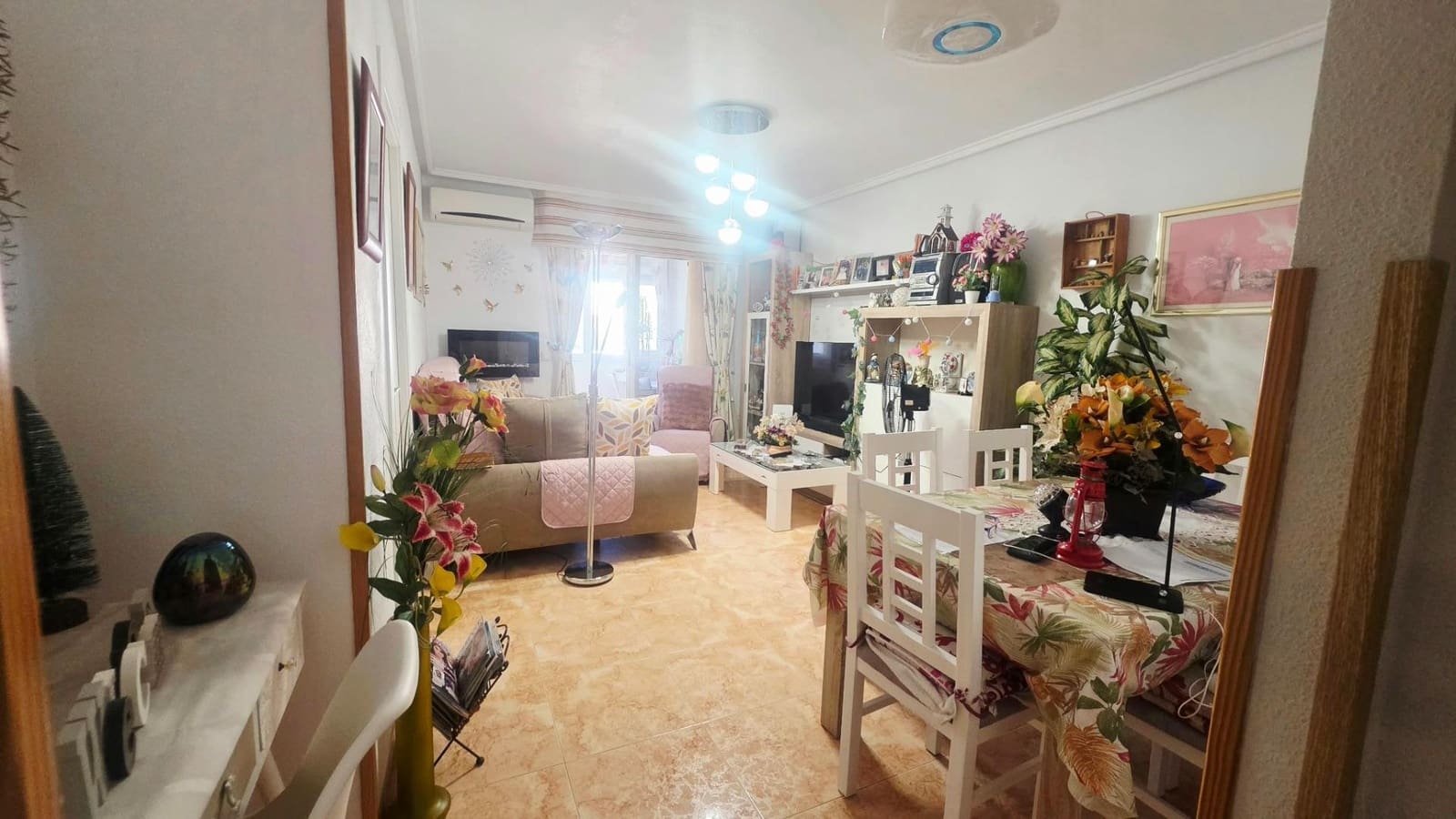 3 sypialnia Penthouse na sprzedaż w Torrevieja z basenem - 200 000 € (Ref: 10098418)