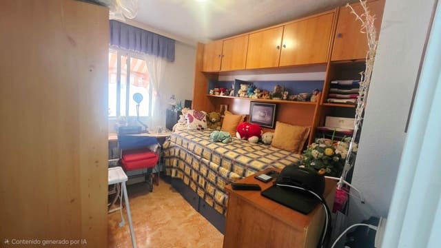 3 sypialnia Penthouse na sprzedaż w Torrevieja z basenem - 200 000 € (Ref: 10098418)