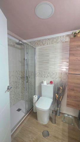 3 makuuhuone Huoneisto myytävänä paikassa Torrevieja mukana uima-altaan - 200 000 € (Ref: 10109686)