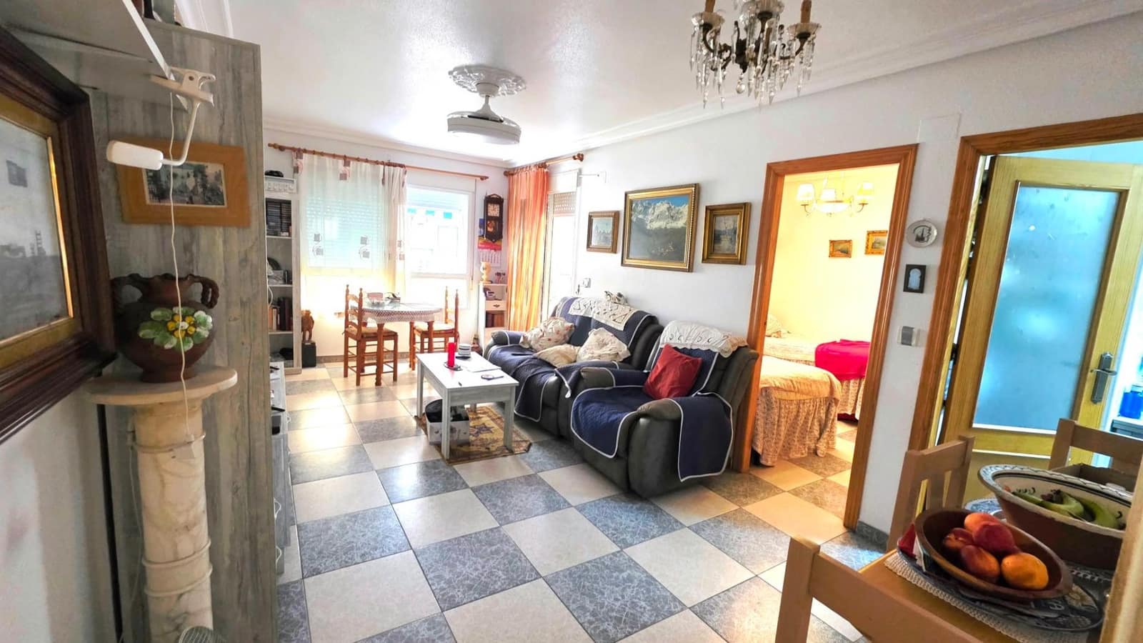 2 Zimmer Wohnung zu verkaufen in Torrevieja - 165.000 € (Ref: 10109687)