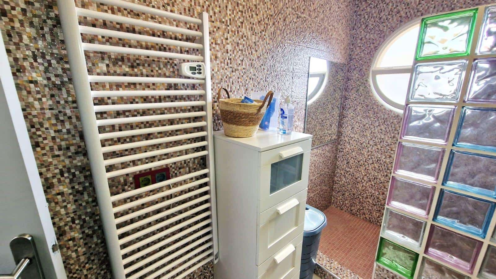 3 bedroom Villa for sale in Torrevieja with garage - € 229,990 (Ref: 10132005)