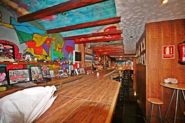 Erhverv til salg i Playa del Cura, Torrevieja - € 263.157 (Ref: 3461237)