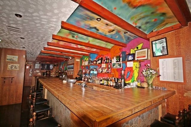 Commercial for sale in Playa del Cura, Torrevieja - € 263,157 (Ref: 3461237)