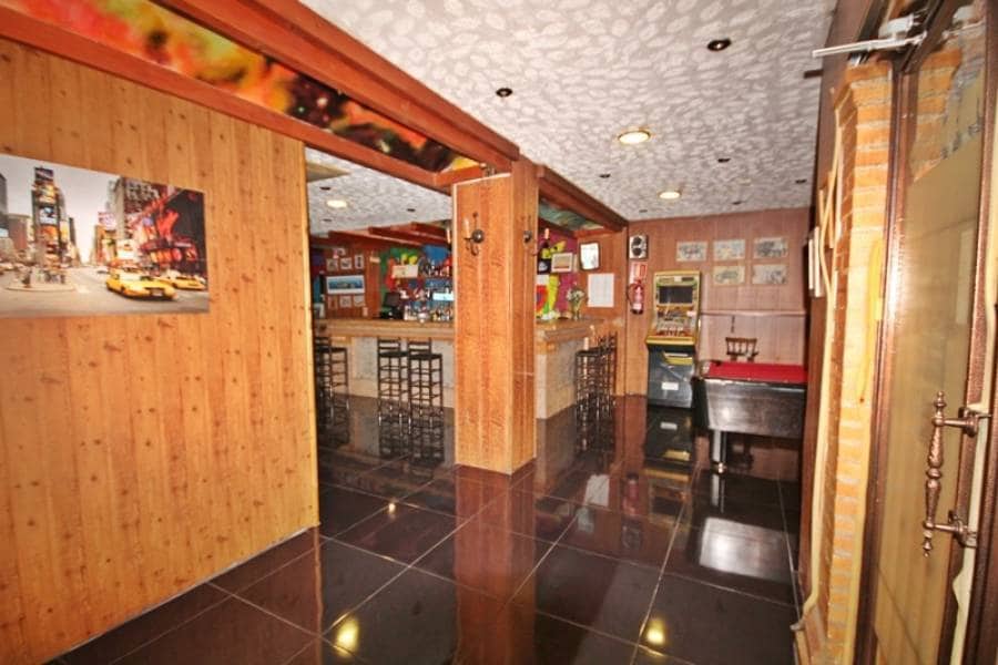 Kommersiell till salu i Torrevieja - 263 157 € (Ref: 3461237)