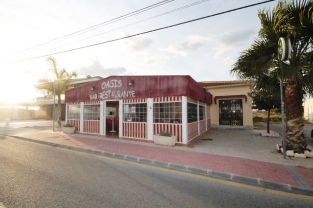 Commercial for sale in El Chaparral - La Siesta - La Torreta, Torrevieja - € 328,900 (Ref: 4185773)