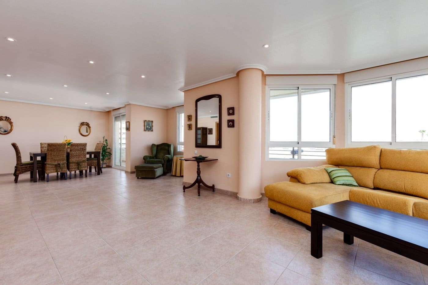 5 soveværelse Lejlighed til salg i Torrevieja med garage - € 275.000 (Ref: 5553688)