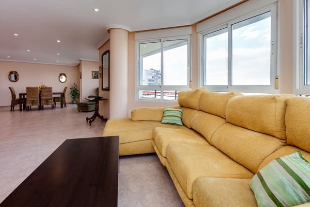 5 sypialnia Mieszkanie na sprzedaż w Centro, Torrevieja z garażem - 275 000 € (Ref: 5553688)