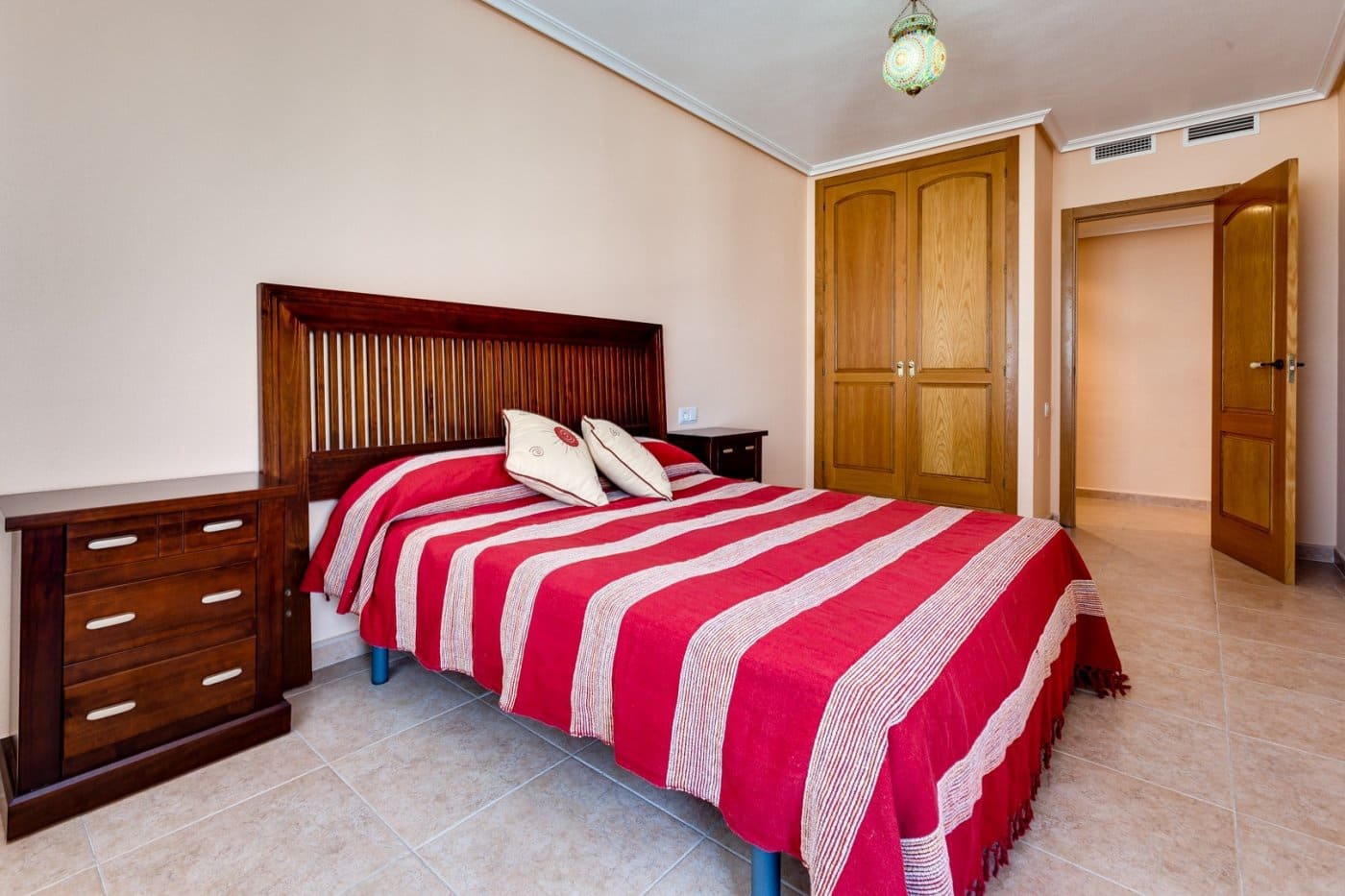 5 soverom Leilighet til salgs i Torrevieja med garasje - € 275 000 (Ref: 5553688)