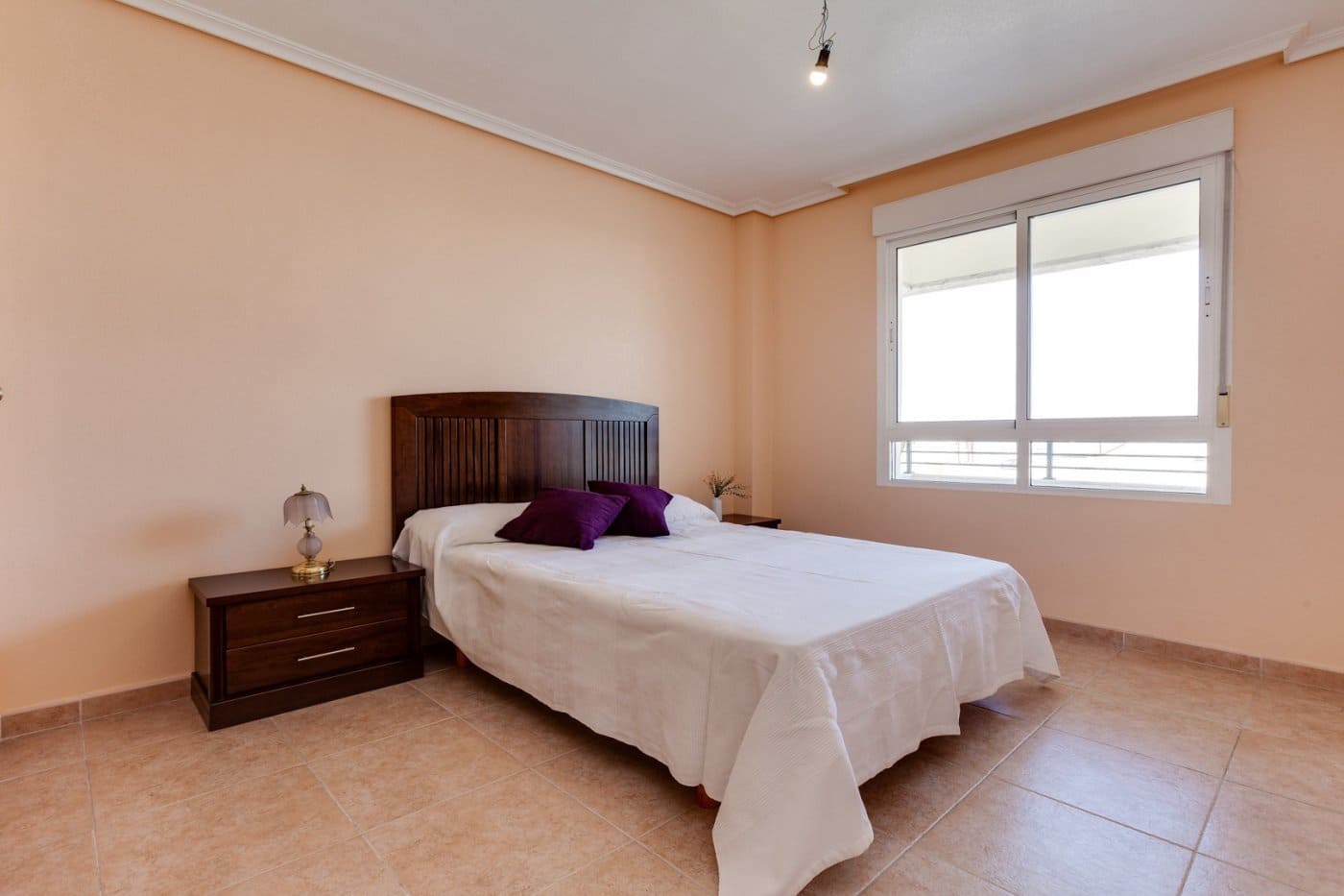 Piso de 5 habitaciones en Torrevieja en venta con garaje - 275.000 € (Ref: 5553688)