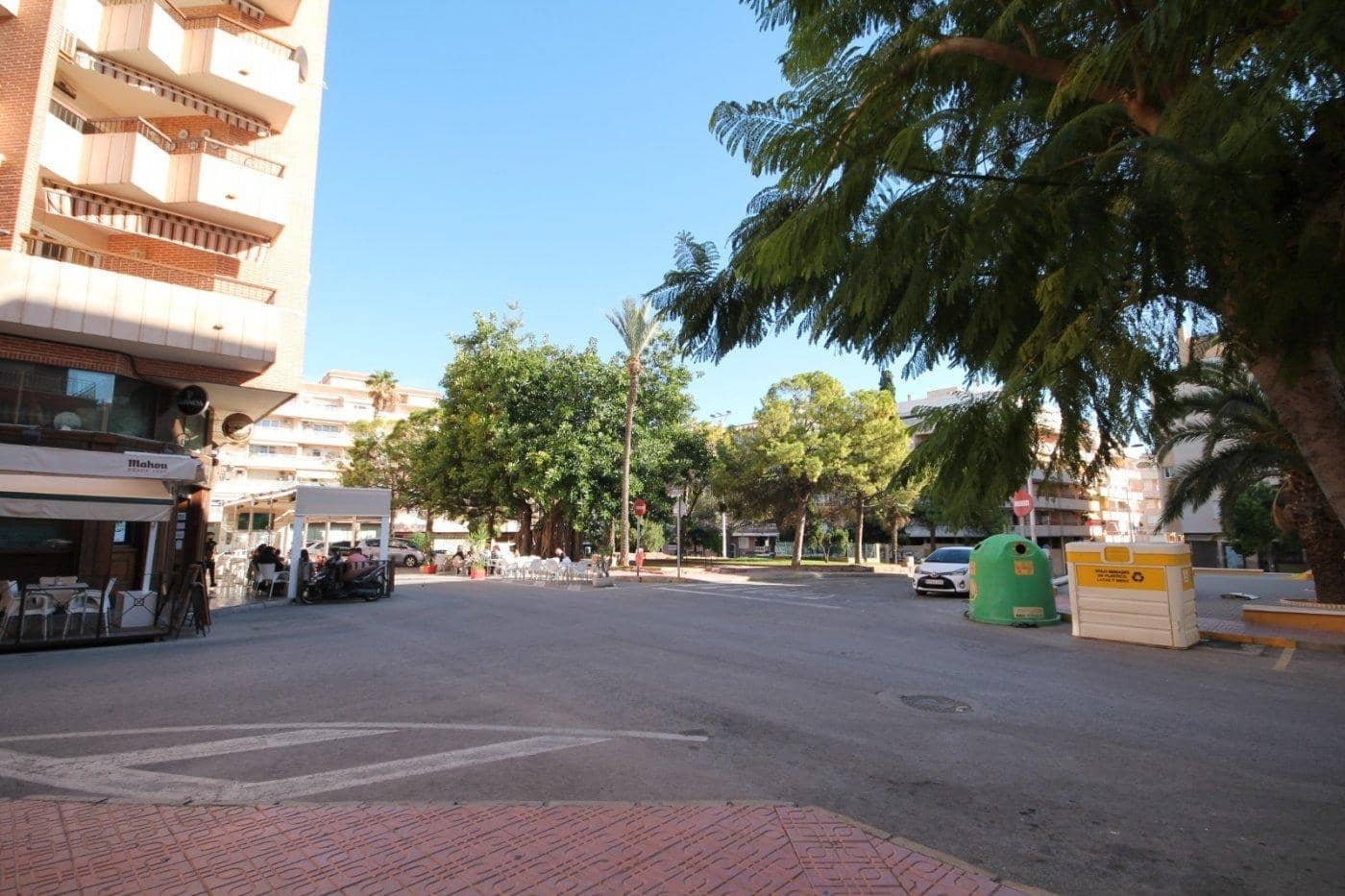 2 soverom Leilighet til leie i Torrevieja med svømmebasseng - € 800 (Ref: 7233017)