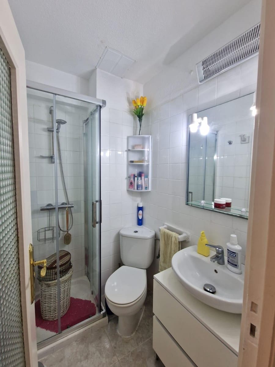 3 soverom Leilighet til salgs i Torrevieja med garasje - € 219 990 (Ref: 8511707)