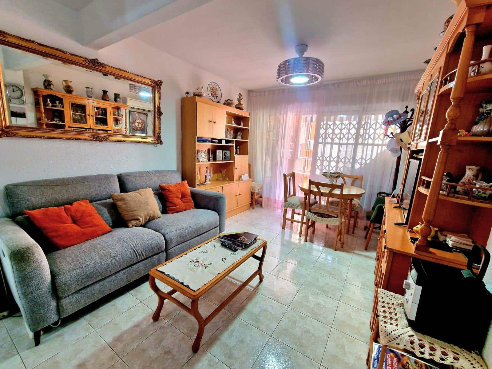 3 bedroom Apartment for sale in Torrevieja with garage - € 219,990 (Ref: 8511707)