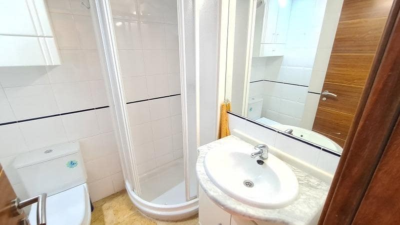 3 chambre Appartement à vendre à Torrevieja avec piscine garage - 315 000 € (Ref: 8839193)