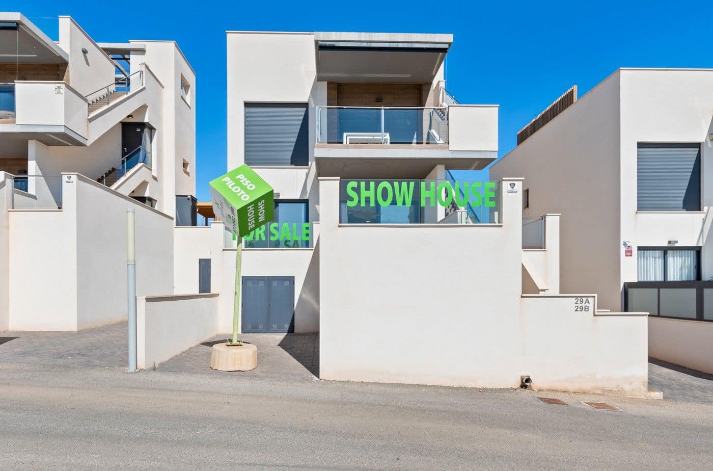 2 quarto Bungalow para venda em San Miguel de Salinas com piscina - 375 000 € (Ref: 8916078)