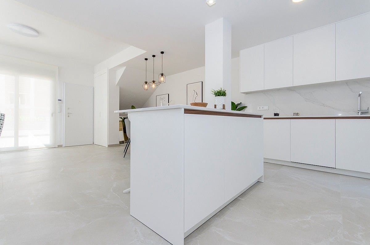 3 bedroom Bungalow for sale in San Miguel de Salinas with pool - € 415,000 (Ref: 8916090)