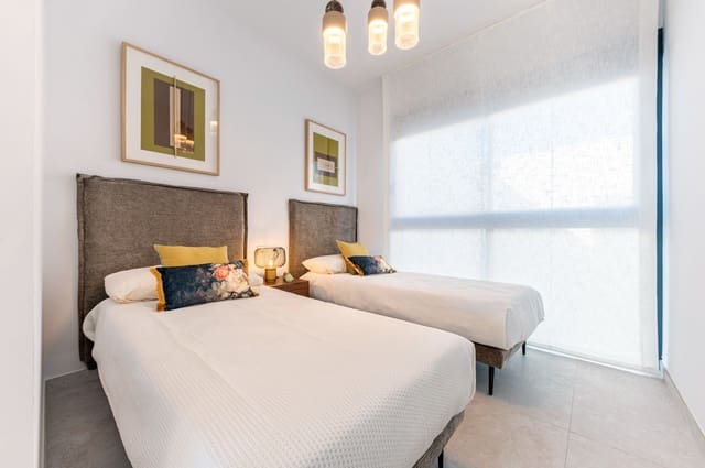 3 makuuhuone Bungalow myytävänä paikassa San Miguel de Salinas mukana uima-altaan - 415 000 € (Ref: 8916096)