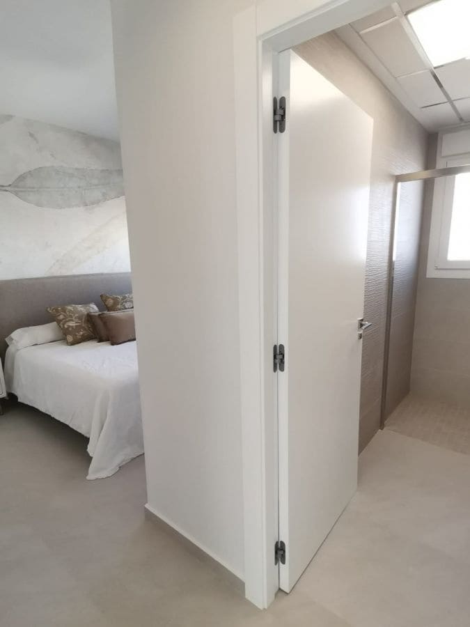 3 soverom Villa til salgs i Ciudad Quesada med svømmebasseng - € 650 000 (Ref: 8917988)