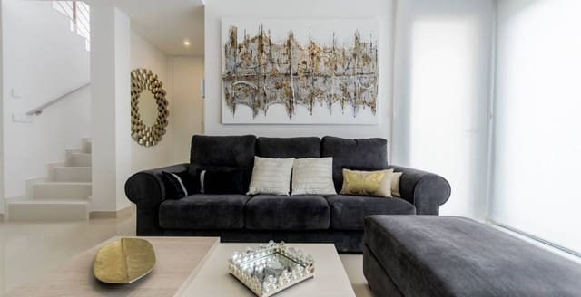 4 chambre Villa/Maison à vendre à San Miguel de Salinas avec piscine - 630 000 € (Ref: 8921420)