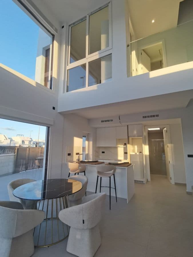 5 soverom Villa til salgs i Los Montesinos med svømmebasseng garasje - € 780 000 (Ref: 8926470)