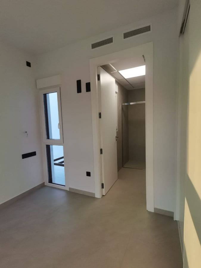 5 soverom Villa til salgs i Los Montesinos med svømmebasseng garasje - € 780 000 (Ref: 8926470)