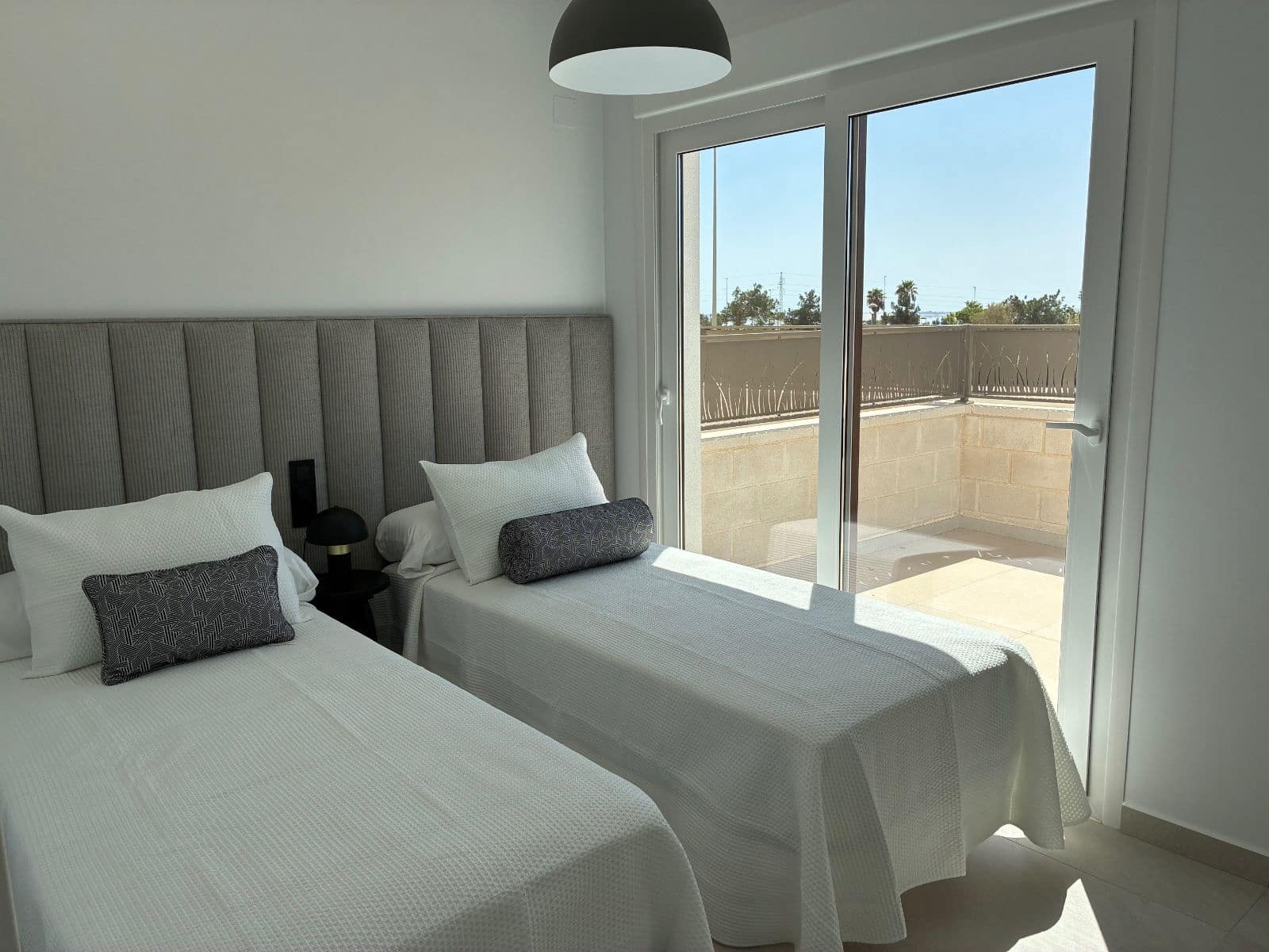 5 slaapkamer Villa te koop in Los Montesinos met zwembad garage - € 780.000 (Ref: 8926470)