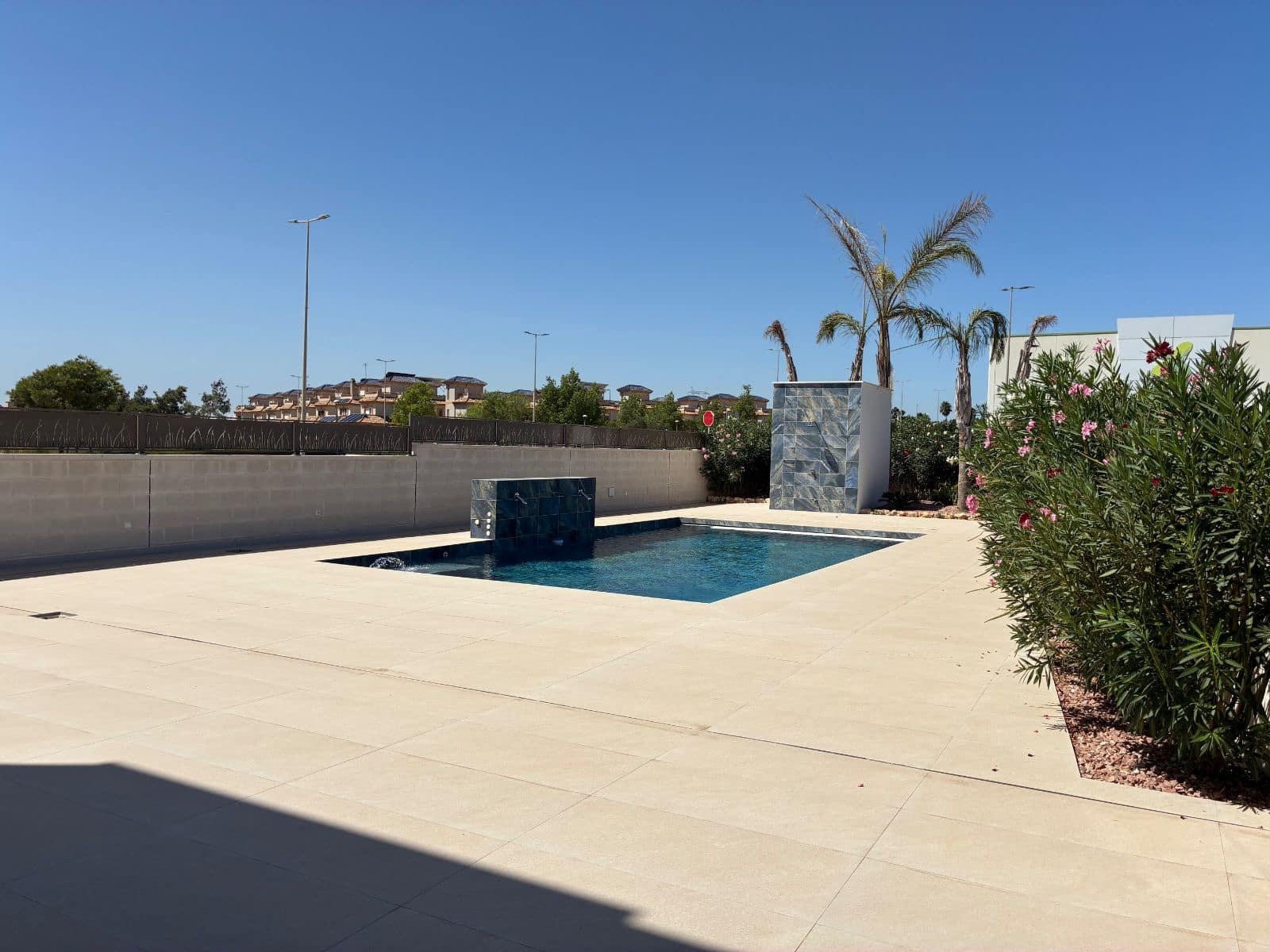 5 slaapkamer Villa te koop in Los Montesinos met zwembad garage - € 780.000 (Ref: 8926470)