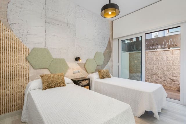 3 soveværelse Villa til salg i Los Belones, Cartagena med swimmingpool - € 530.000 (Ref: 8926487)
