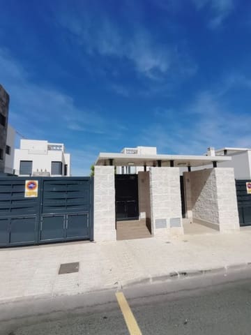 2 bedroom Villa for sale in Playa Honda, Cartagena with pool - € 510,000 (Ref: 8926492)