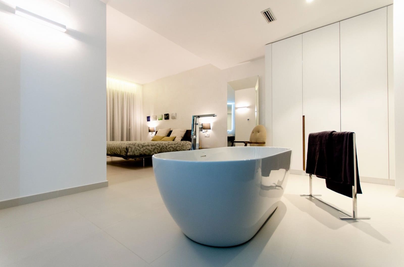 4 soveværelse Villa til salg i San Miguel de Salinas med swimmingpool - € 1.250.000 (Ref: 8926553)