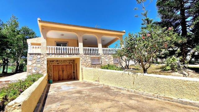 3 sypialnia Willa na sprzedaż w Los Balcones - Los Altos, Torrevieja z garażem - 430 000 € (Ref: 9059673)