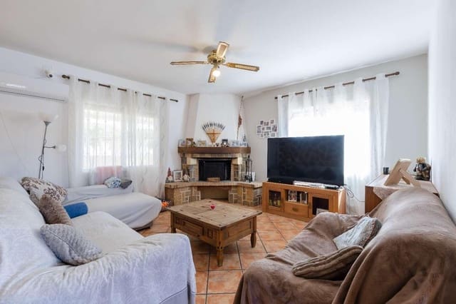 4 Zimmer Villa zu verkaufen in Lomas de Cabo Roig - Los Dolses, Orihuela mit Pool Garage - 415.000 € (Ref: 9059678)