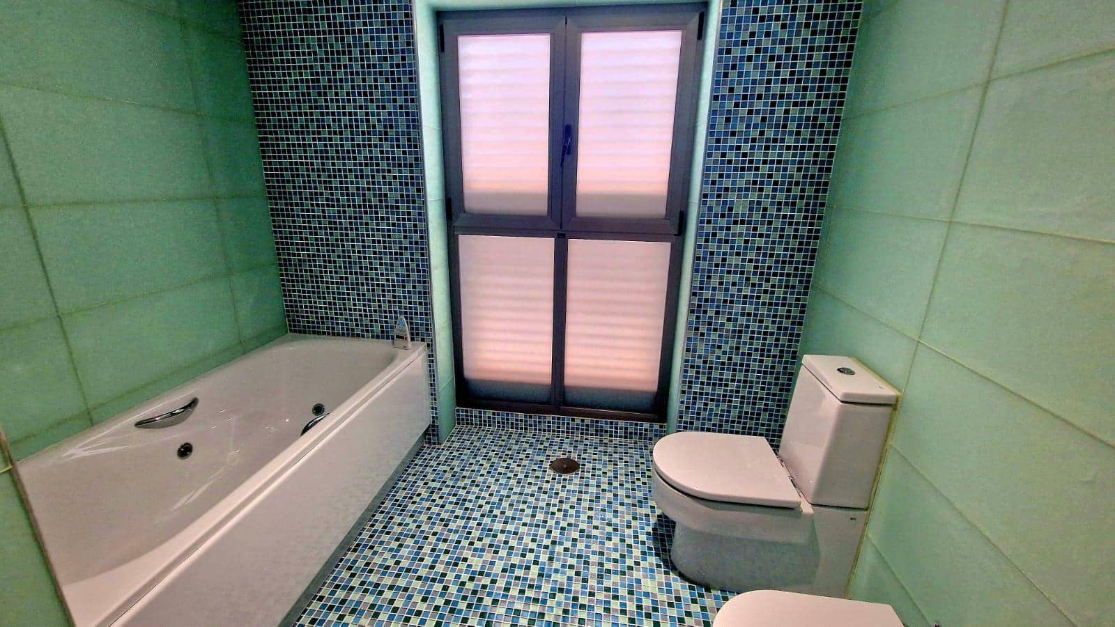 4 soveværelse Penthouse til salg i Torrevieja - € 999.990 (Ref: 9081442)