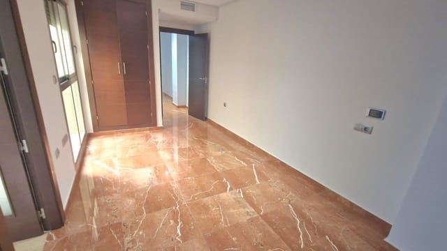4 Zimmer Penthouse zu verkaufen in Centro, Torrevieja - 599.990 € (Ref: 9081443)