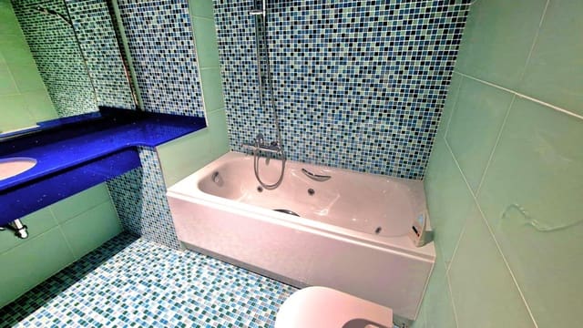 4 Zimmer Penthouse zu verkaufen in Centro, Torrevieja - 599.990 € (Ref: 9081443)