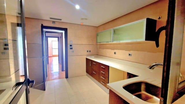 4 slaapkamer Penthouse te koop in Centro, Torrevieja - € 599.990 (Ref: 9081443)
