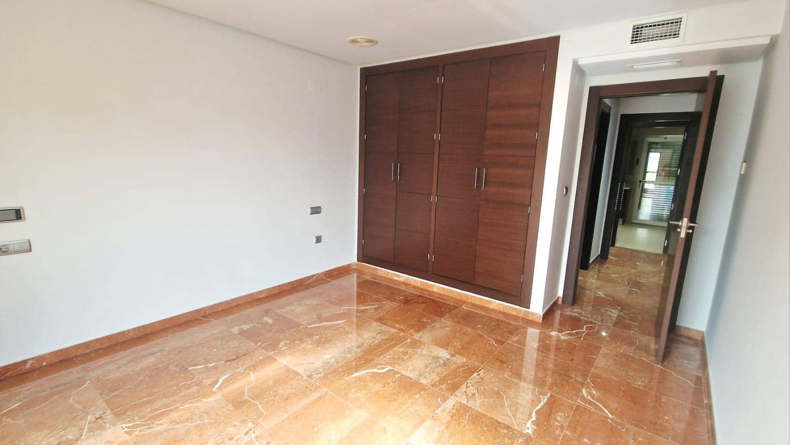 4 soverom Leilighet til salgs i Torrevieja - € 599 990 (Ref: 9081444)