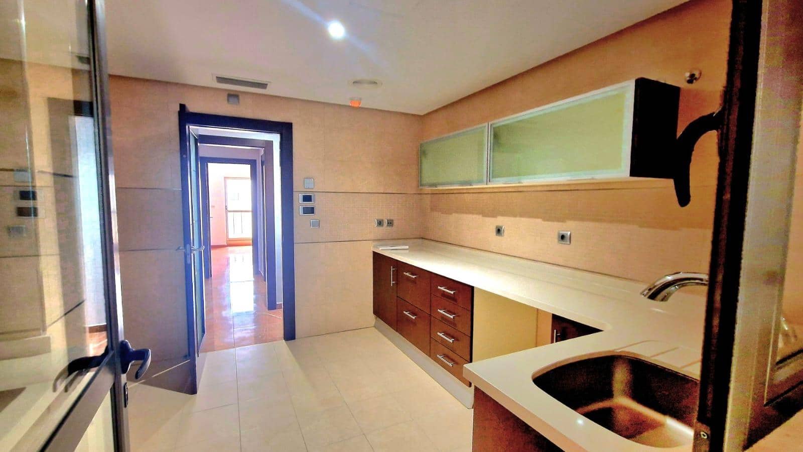 4 soveværelse Lejlighed til salg i Torrevieja - € 599.990 (Ref: 9081444)