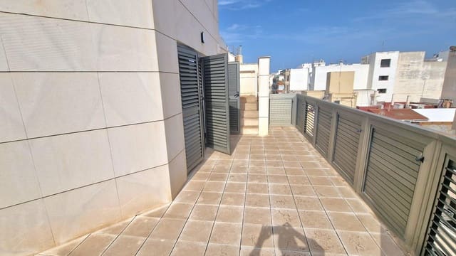 4 makuuhuone Huoneisto myytävänä paikassa Centro, Torrevieja - 999 990 € (Ref: 9081445)