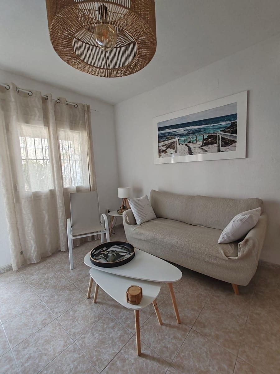 3 soverom Leilighet til salgs i Los Altos med svømmebasseng - € 185 000 (Ref: 9112259)