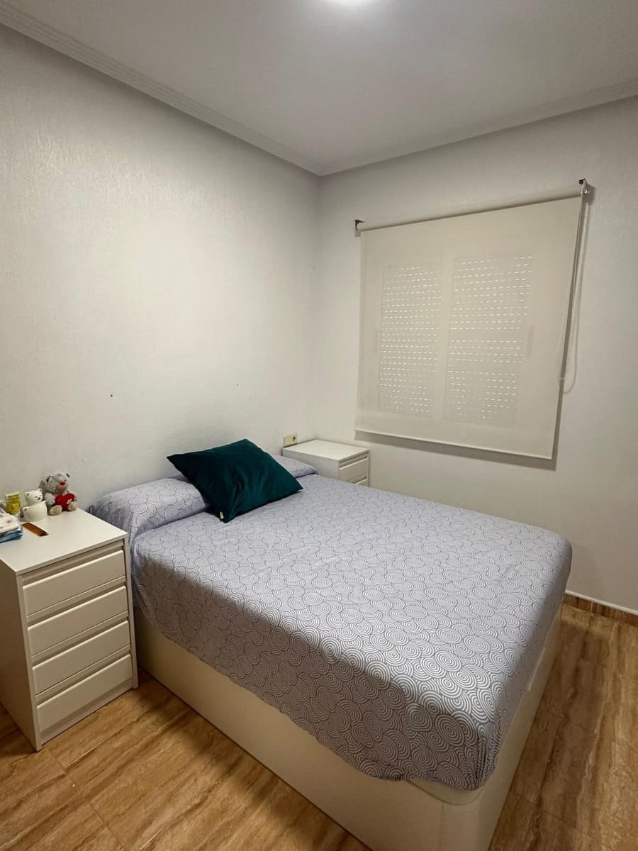 2 slaapkamer Appartement te koop in Los Montesinos - € 130.000 (Ref: 9116004)